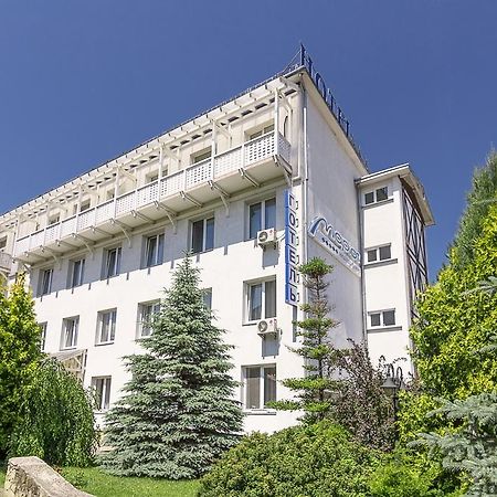 Mariot Medical Center Hotel Truskavets Luaran gambar